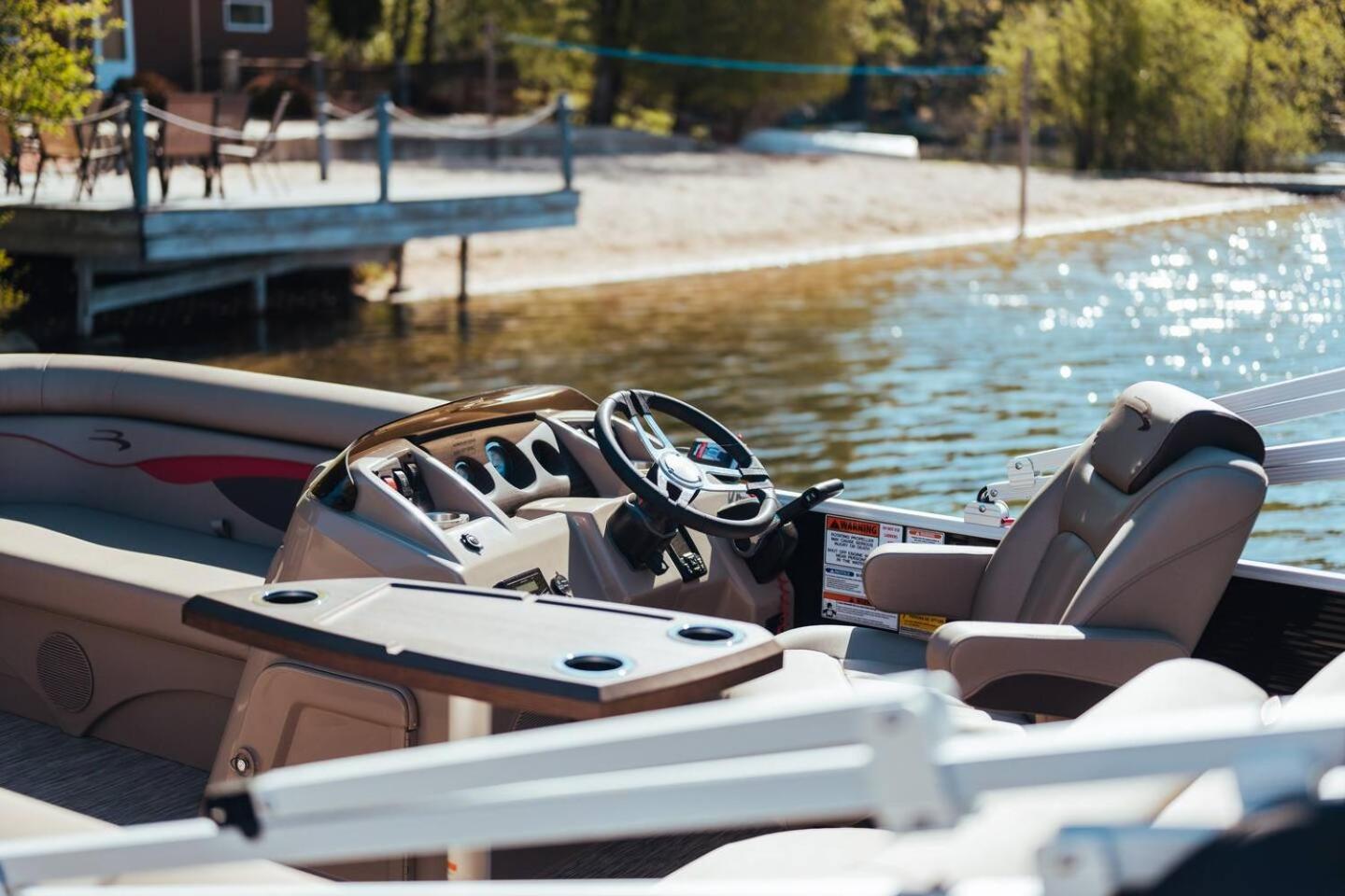 Scenic Spider Pontoon